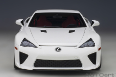 78850 1/18 LEXUS LFA (WHITEST WHITE)