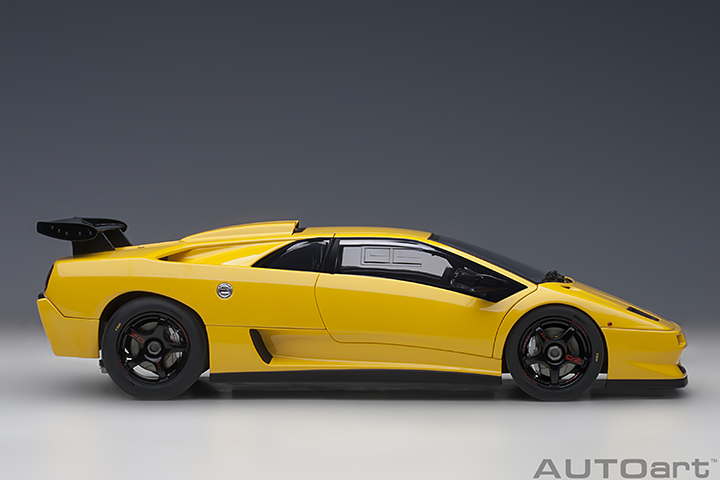 79147 1/18 LAMBORGHINI DIABLO SV-R (SUPERFLY YELLOW)