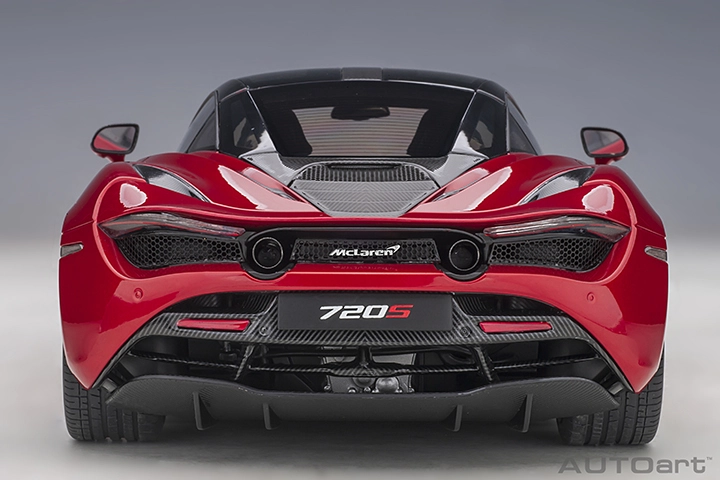 76072 1/18 McLAREN 720S (MEMPHIS RED/METALLIC RED)