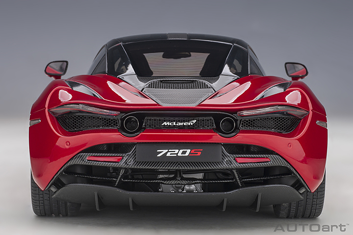 76072 1/18 McLAREN 720S (MEMPHIS RED/METALLIC RED)