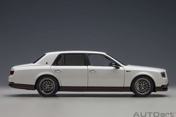 78764 1/18 TOYOTA CENTURY GRMN (PEARL WHITE)