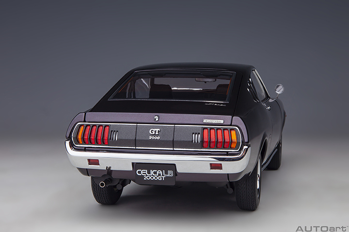 78769 1/18 TOYOTA CELICA LIFTBACK 2000GT (RA25) 1973 (DARK PURPLE METALLIC)