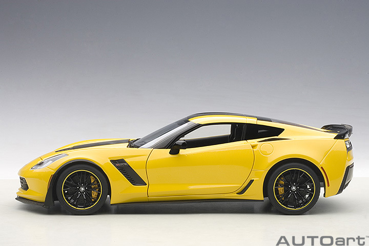 71260  1/18 CHEVROLET CORVETTE C7 Z06 C7R EDITION (CORVETTE RACING YELLOW)