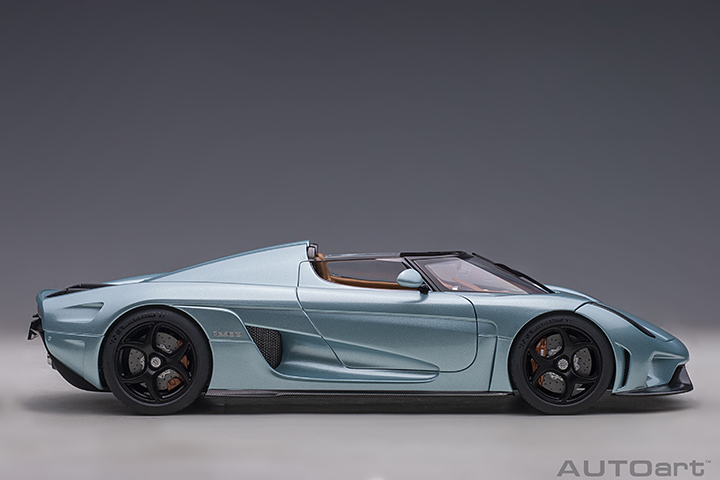 79028 1/18 KOENIGSEGG REGERA (HORIZON BLUE)