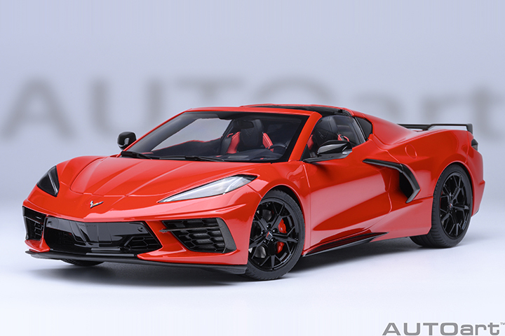 71282 1/18 CHEVROLET CORVETTE C8 STINGRAY Z51 (TORCH RED)