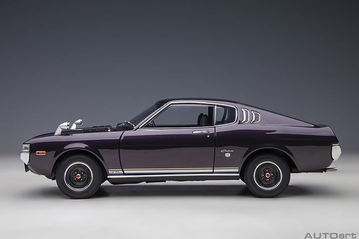 78769 1/18 TOYOTA CELICA LIFTBACK 2000GT (RA25) 1973 (DARK PURPLE METALLIC)