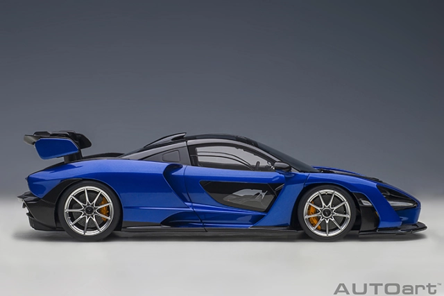 76079 1/18 McLAREN SENNA (TROPHY KYANOS/BLUE)