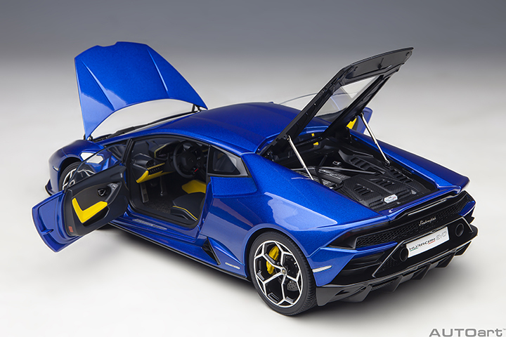 79212 1/18 LAMBORGHINI HURACAN EVO (BLU NETHUNS)