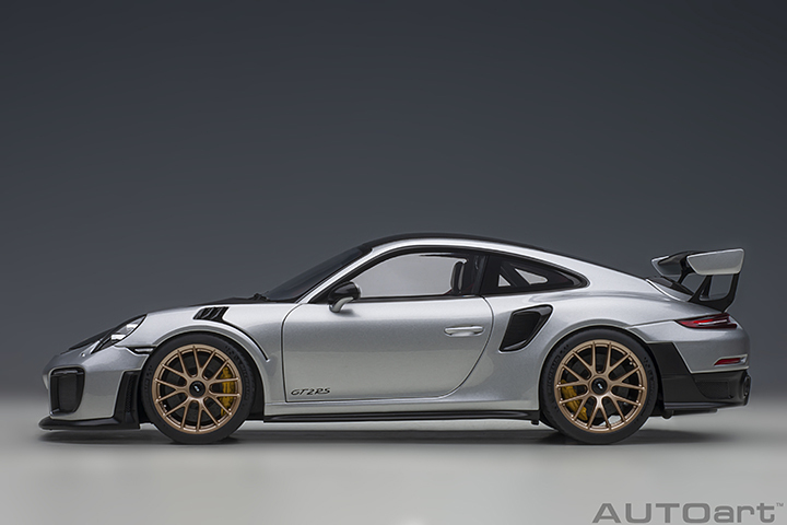 78174 1/18 PORSCHE 911 (991.2) GT2 RS WEISSACH PACKAGE ( GT SILVER )