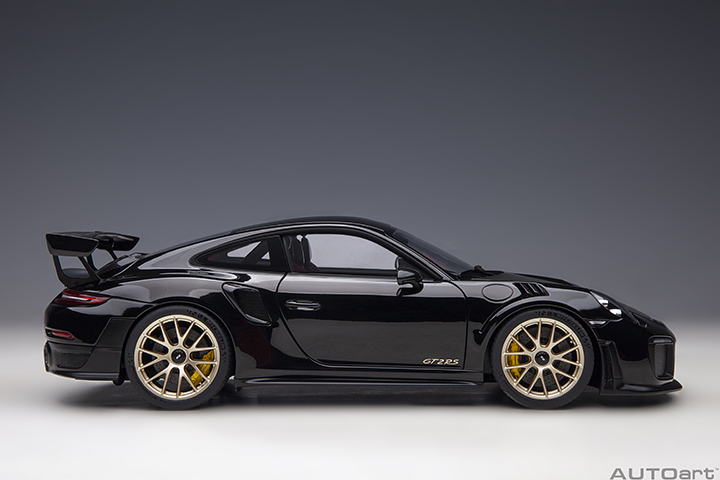 78186 1/18 PORSCHE 911 (991.2) GT2 RS WEISSACH PACKAGE (BLACK)