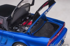 73218 1/18 HONDA NSX-R (NA2)(LONG BEACH BLUE PEARL)