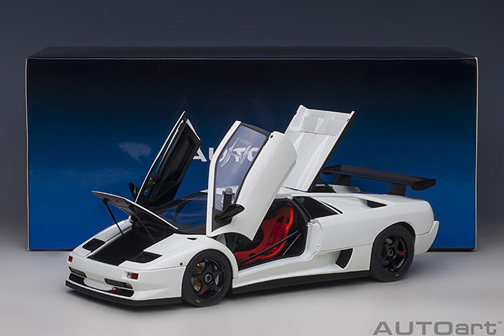 79149 1/18 LAMBORGHINI DIABLO SV-R (IMPACT WHITE)