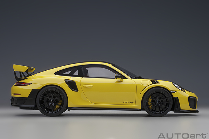 78172 1/18 PORSCHE 911 (991.2) GT2 RS WEISSACH PACKAGE ( RACING YELLOW )