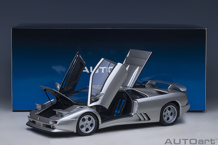 79143 1/18 LAMBORGHINI DIABLO SE30 JOTA (TITANIO/METALLIC SILVER)