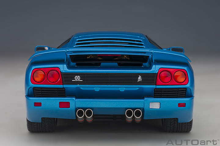 79156 1/18 LAMBORGHINI DIABLO SE30 (BLU SIRENA/METALLIC BLUE)