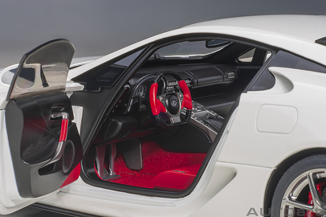 78850 1/18 LEXUS LFA (WHITEST WHITE)