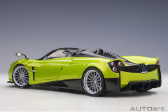 78288 1/18 PAGANI HUAYRA ROADSTER (VERDE FIRENZE)