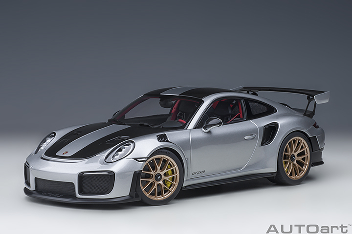 78174 1/18 PORSCHE 911 (991.2) GT2 RS WEISSACH PACKAGE ( GT SILVER )