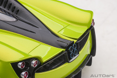 78288 1/18 PAGANI HUAYRA ROADSTER (VERDE FIRENZE)
