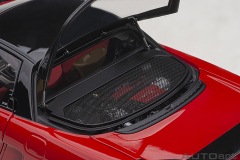 73217 1/18 HONDA NSX-R (NA2)(NEW FORMULA RED)