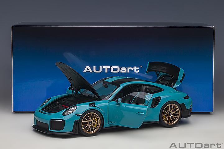 78175 1/18 Porsche 911 (991.2) GT2 RS Weissach Package (Miami Blue)