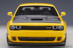 71737 1/18 DODGE CHALLENGER SRT HELLCAT WIDEBODY 2018 (YELLOW JACKET/SATIN BLACK PAINTED HOOD)