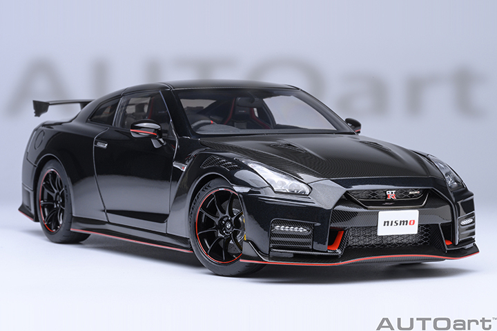 77504 1/18 NISSAN GT-R (R35) NISMO 2022 SPECIAL EDITION (METEOR FLAKE BLACK PEARL)