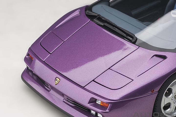 79158 1/18 LAMBORGHINI DIABLO SE30 (VIOLA SE30/METALLIC PURPLE)