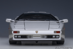 79143 1/18 LAMBORGHINI DIABLO SE30 JOTA (TITANIO/METALLIC SILVER)