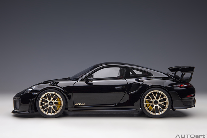 78186 1/18 PORSCHE 911 (991.2) GT2 RS WEISSACH PACKAGE (BLACK)