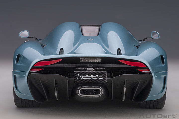 79028 1/18 KOENIGSEGG REGERA (HORIZON BLUE)