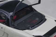 73219 1/18 HONDA NSX-R (NA2)(CHAMPIONSHIP WHITE)
