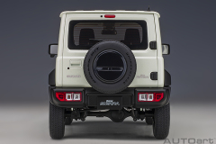 78511 1/18 SUZUKI JIMNY SIERRA (JB74)(PURE WHITE PEARL)