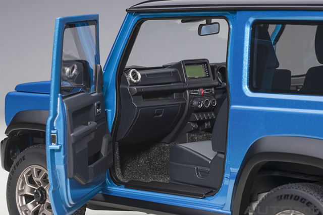 78507 1/18 SUZUKI JIMNY SIERRA (JB74)(BRISK BLUE METALLIC / BLACK ROOF)