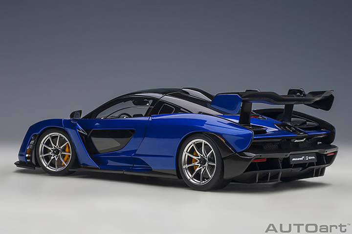 76079 1/18 McLAREN SENNA (TROPHY KYANOS/BLUE)