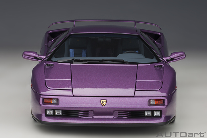 79158 1/18 LAMBORGHINI DIABLO SE30 (VIOLA SE30/METALLIC PURPLE)