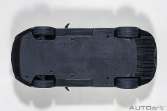 72941 1/18 FORD GT 2017 (FROZEN WHITE)