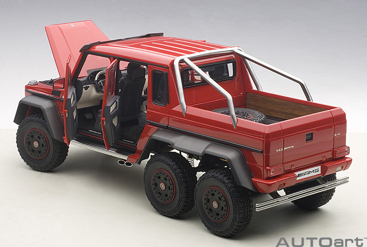 76304  1/18 MERCEDES-BENZ G63 AMG 6X6 (RED)