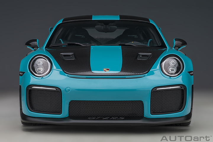 78175 1/18 Porsche 911 (991.2) GT2 RS Weissach Package (Miami Blue)