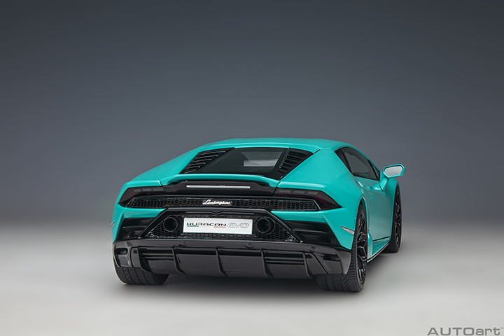 79211 1/18 LAMBORGHINI HURACAN EVO (BLU GLAUCO)