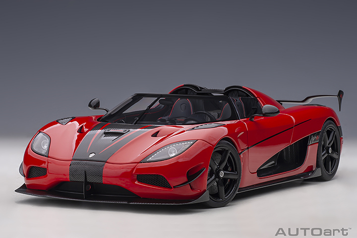 79022 1/18 KOENIGSEGG AGERA RS (CHILLI RED/CARBON BLACK/BLACK ACCENTS)