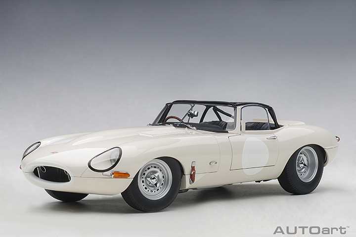 73649 1/18 JAGUAR LIGHTWEIGHT E-TYPE (WHITE)