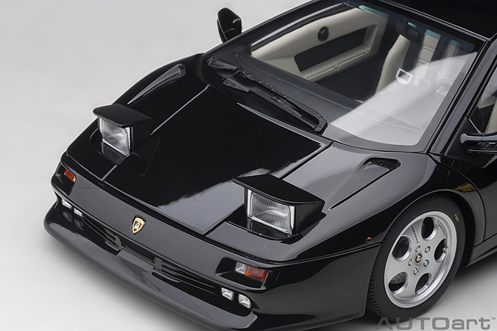 79159 1/18 LAMBORGHINI DIABLO SE30 (DEEP BLACK METALLIC)