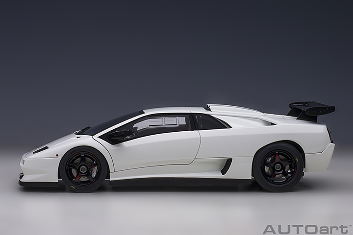 79149 1/18 LAMBORGHINI DIABLO SV-R (IMPACT WHITE)