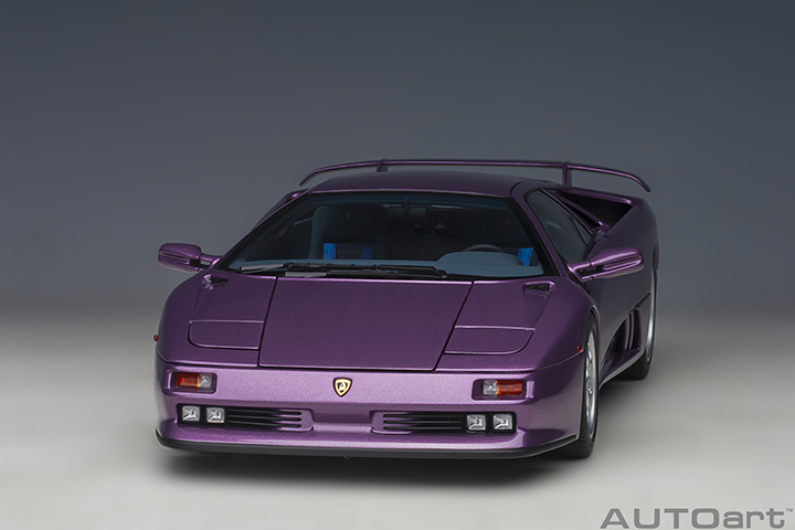 79158 1/18 LAMBORGHINI DIABLO SE30 (VIOLA SE30/METALLIC PURPLE)