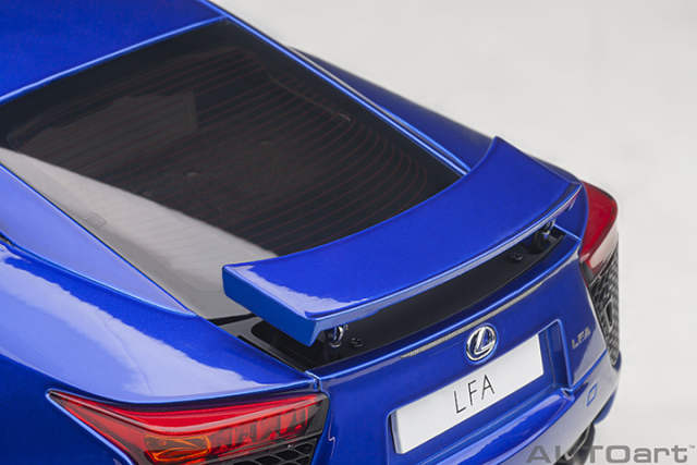 78858 1/18 LEXUS LFA (PEARL BLUE)