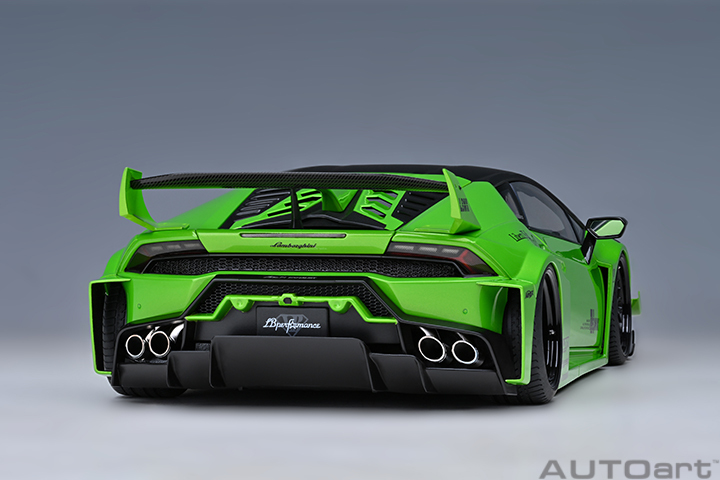 79128 1/18 LIBERTY WALK LB SILHOUETTE WORKS HURACAN GT (PEARL GREEN)