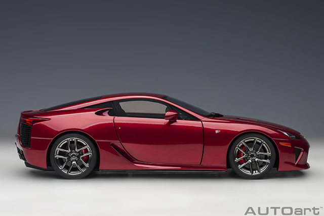 78853 1/18 LEXUS LFA (PEARL RED)