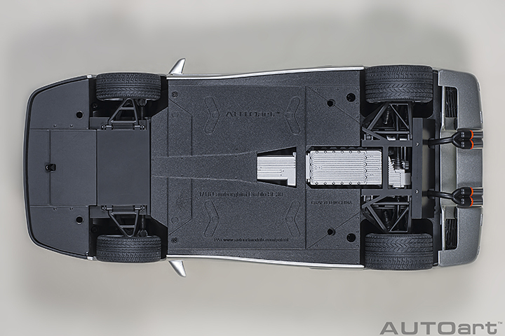 79143 1/18 LAMBORGHINI DIABLO SE30 JOTA (TITANIO/METALLIC SILVER)