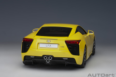 78854 1/18 LEXUS LFA (PEARL YELLOW)
